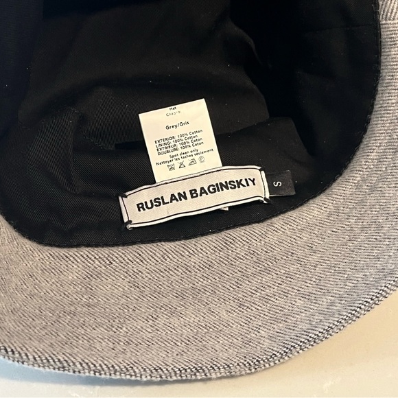 RUSLAN BAGINSKIY
Lampshade Cotton Bucket Hat - Picture 6 of 8